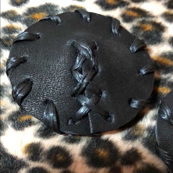 Leather Sinew pasties Nipple tassels burlesque - Picture 2 of 4